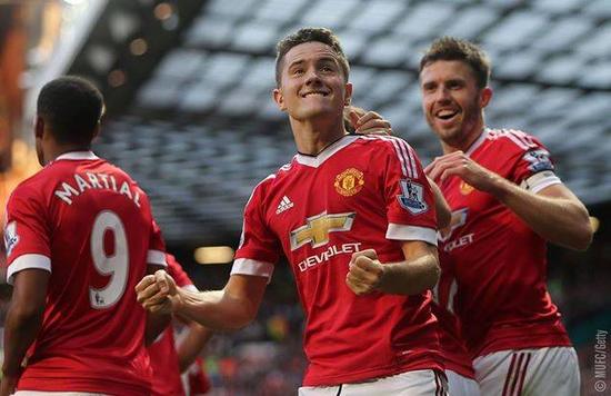 在巴黎圣日 在巴黎圣日